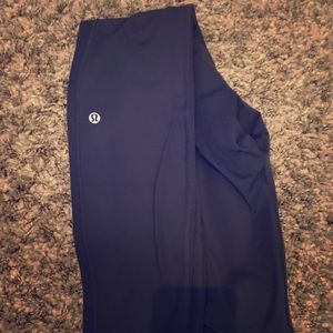 Lululemon sz8 denim blue leggings in GREAT shape!